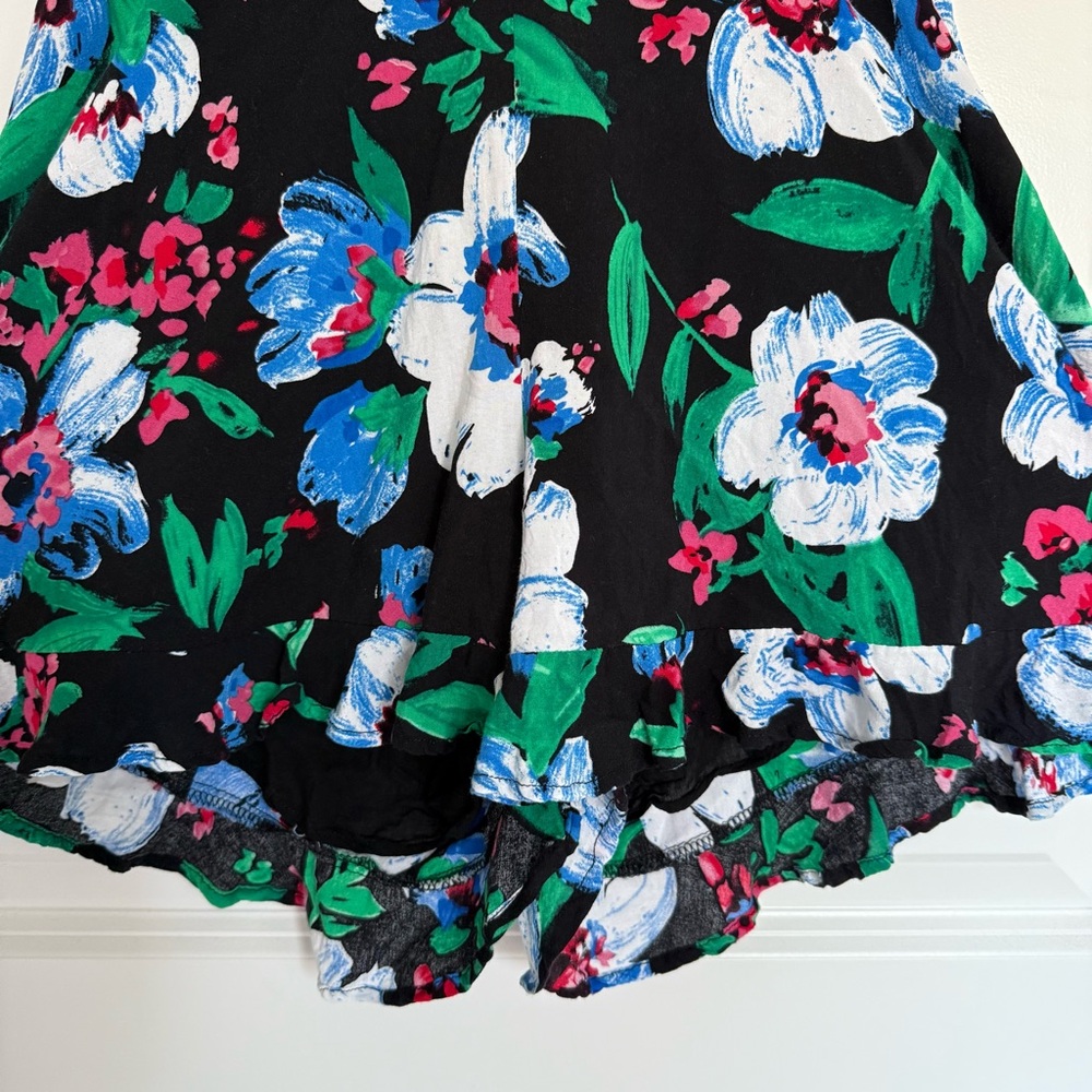 Valija Floral Print Women's Romper (medium) - Picture 4 of 12
